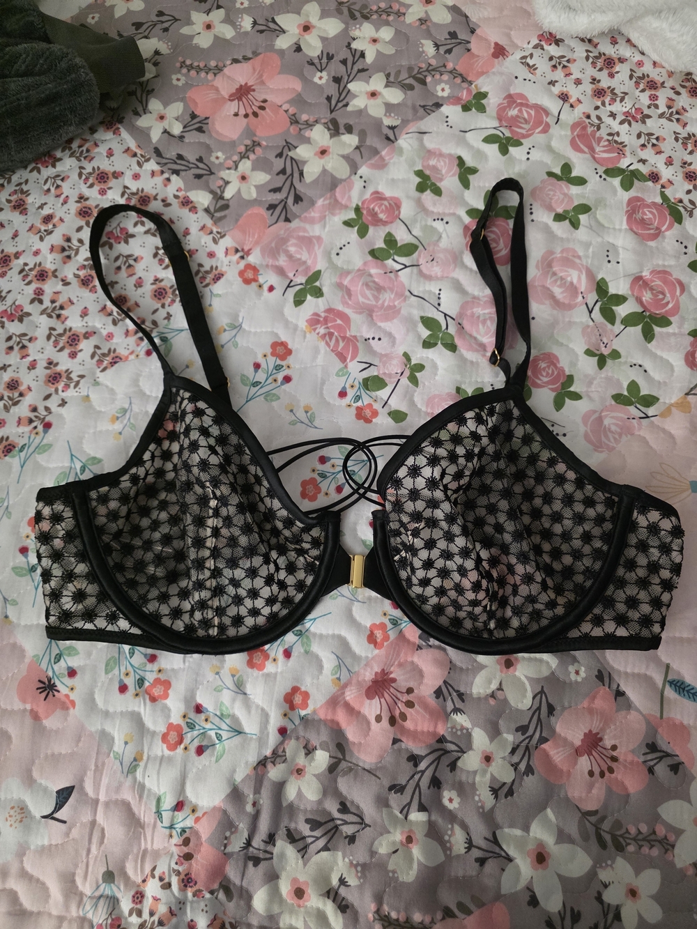 Victoria's Secret Black Sheer Lace Underwire Bra with Gold Clasp